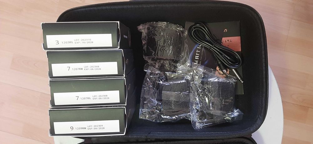 Zestaw do Tattoo z maszyną Ambition Soldier Bezprzewodowa.