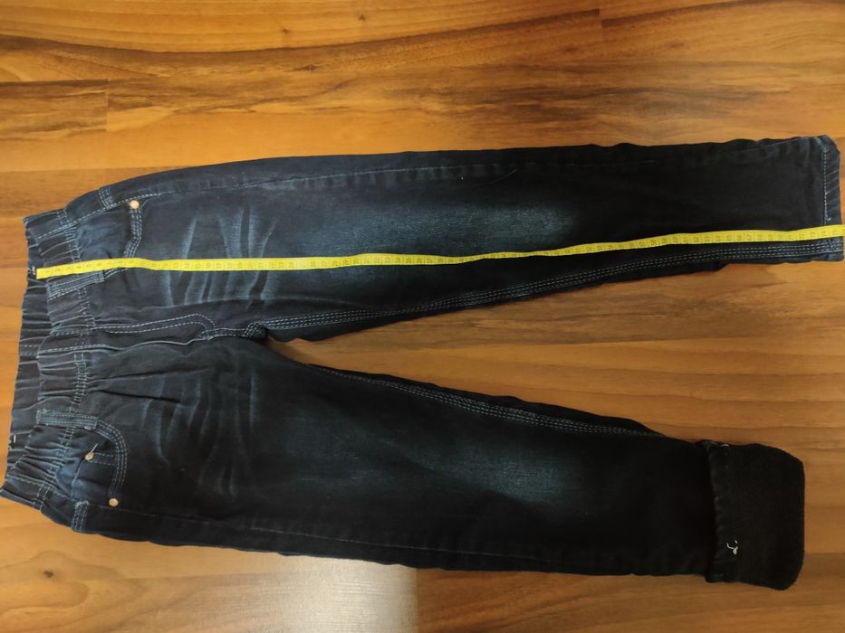 Одяг для дівчинки