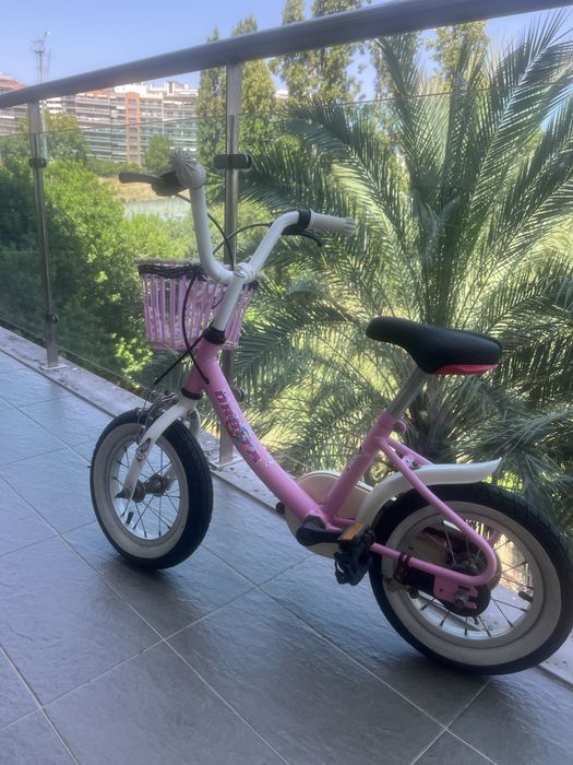 Bicicleta de menina