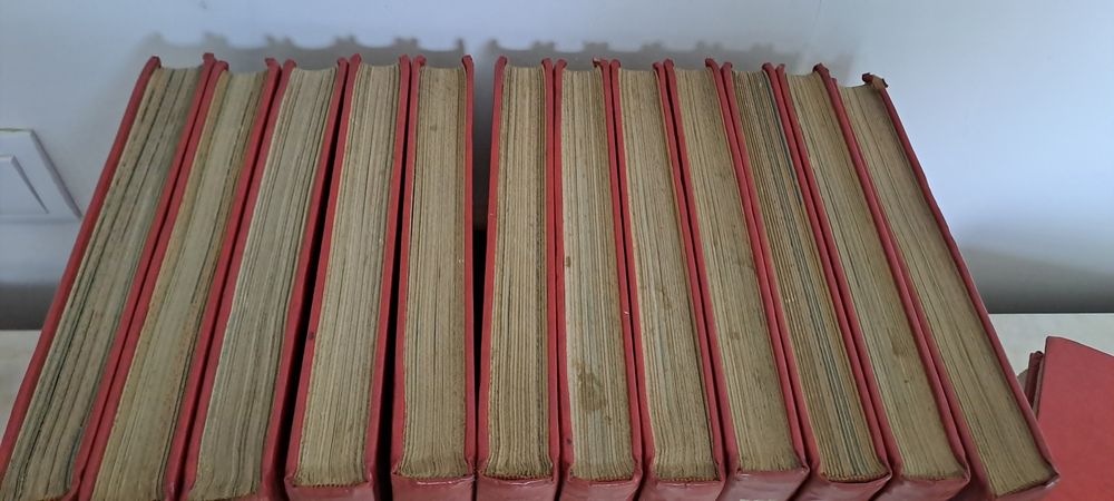 Enciclopédia Conhecer muito antiga, Dicionário Enciclopédico 12 +3 Vol
