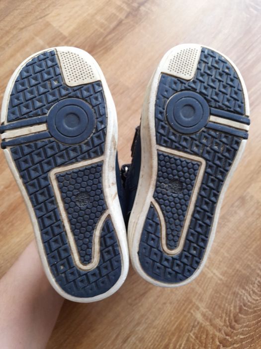 Adidasy sneakersy czarne r. 25