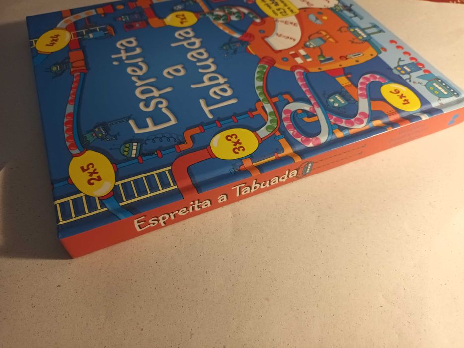 "Espreita a Tabuada" por Rosie Dickins