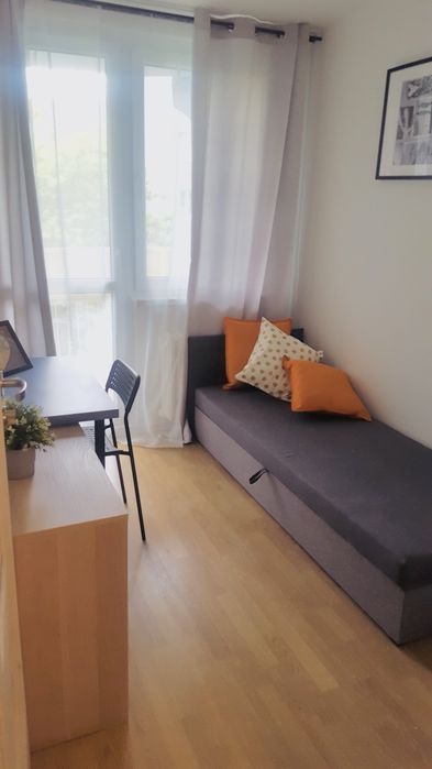 Wynajmę pok 1 os. z balkonem Przyjaźni / Krzyki