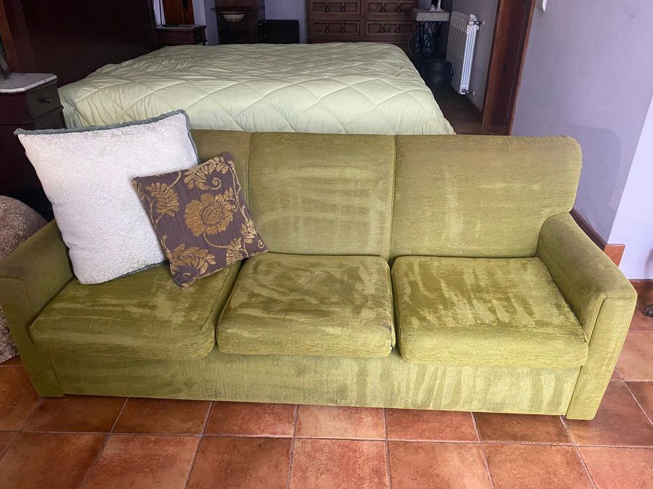 Sofá de 3 lugares e sofá 2 lugares