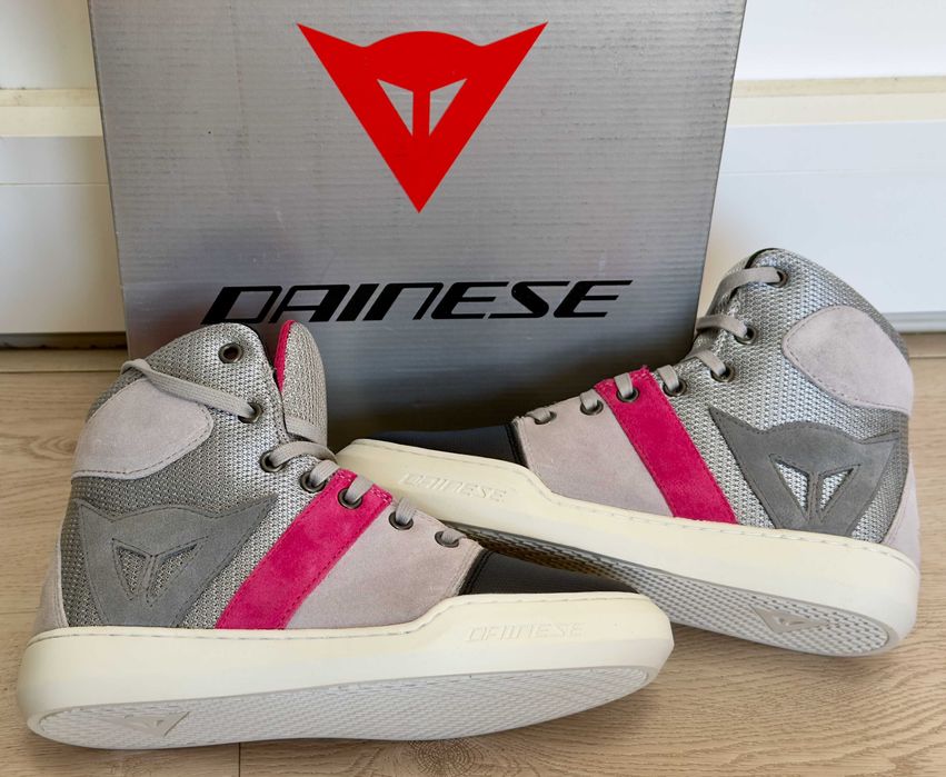 Botas NOVAS Dainese Senhora, York Air Lady. 33% DESCONTO. Nr 37