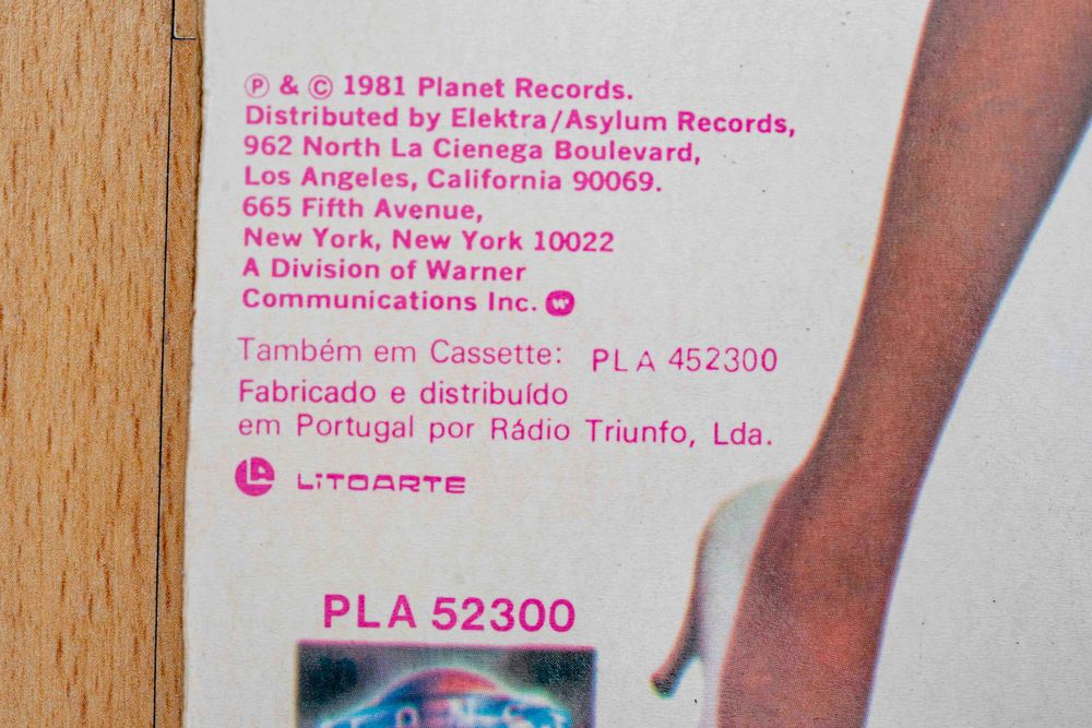 Disco vinil pointer sisters,titulo black and white