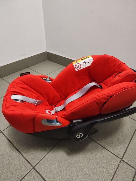Fotelik Cybex Cloud T I-Size + baza