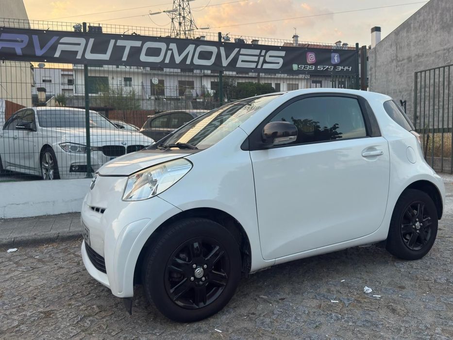 Toyota iQ 1.0