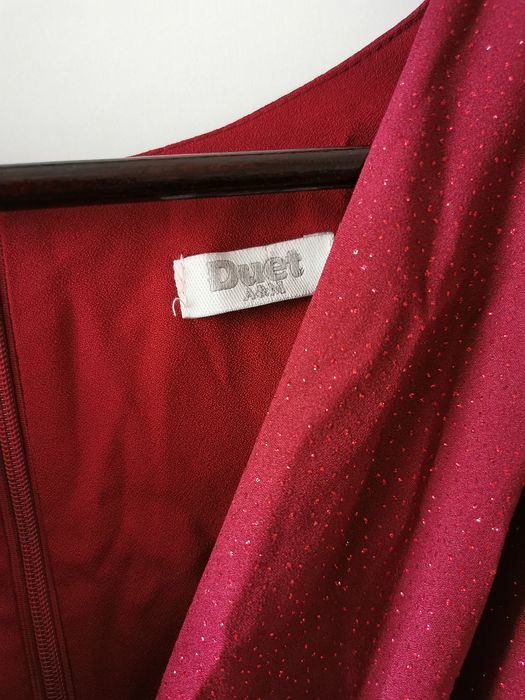 Elegancka długa sukienka