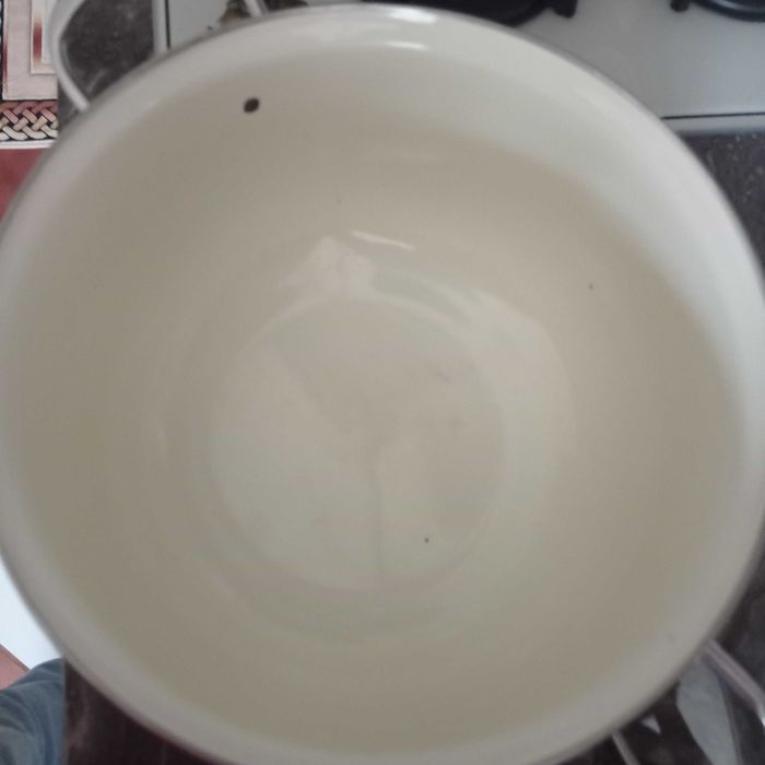 Eleganckie garnki retro emaliowane - 3 szt.