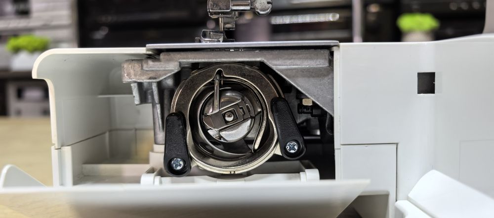 Швейна машинка Silver Crest SNM33