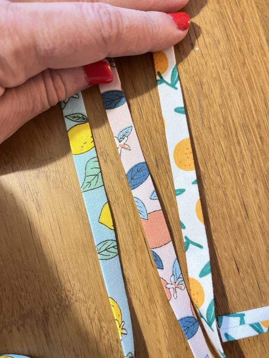 Fitas para bijuteria ou costura