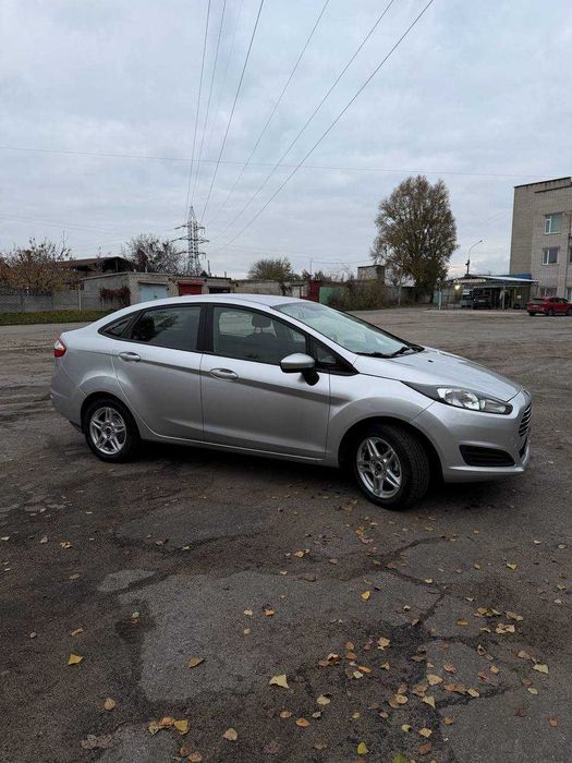 Форд фієста 2019