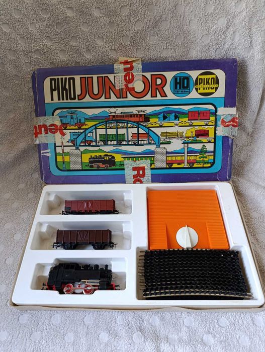 「Picolo」英国製 DINKY 大判・1930~1950年・4台セット Picolo様専用」英国製 DINKY 大判・1930~1950年・4台セット 【公式通販】
