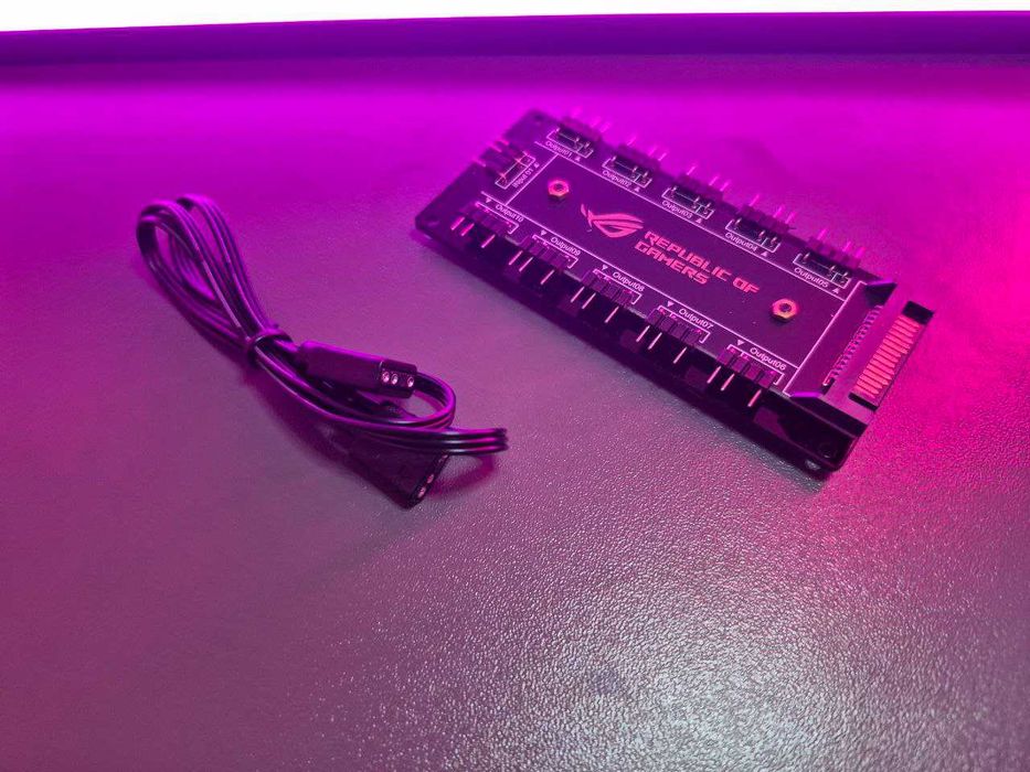 Argb спліттер Asus ROG для вентиляторів