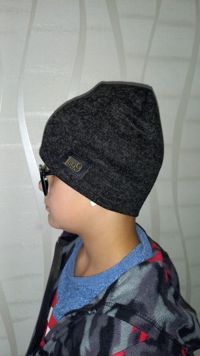 Calvin Klein шапка +утеплена шапка одним лотом