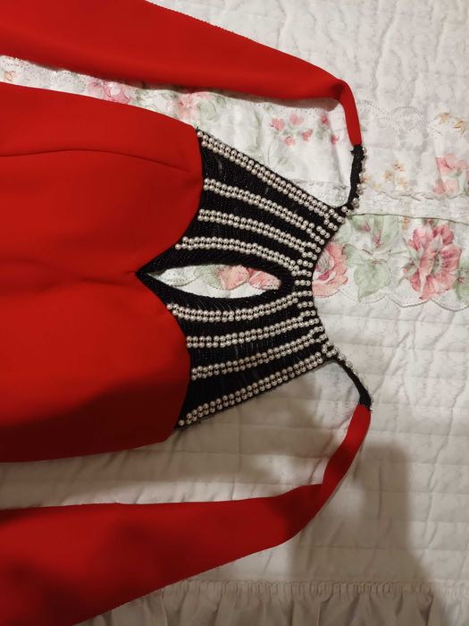 Vestido curto vermelho