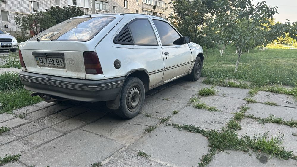 Опель кадет 1.3