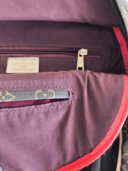 Mochila de mulher. Nova