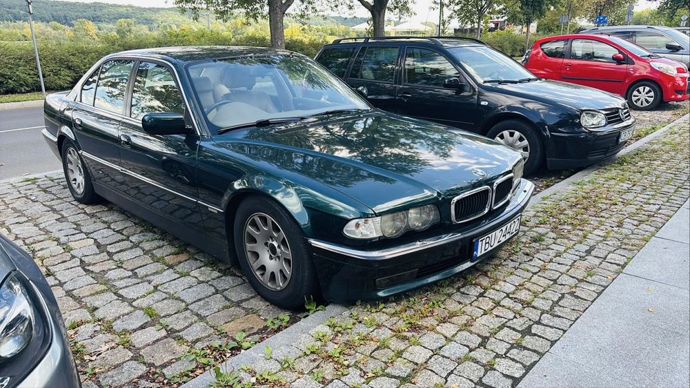 BMW Seria 7