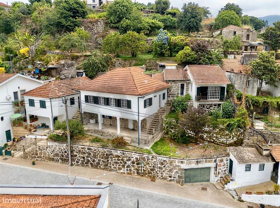 Moradia T5+ Única Frente ao Rio Douro – Junto à Praia de Bitetos (Pote
