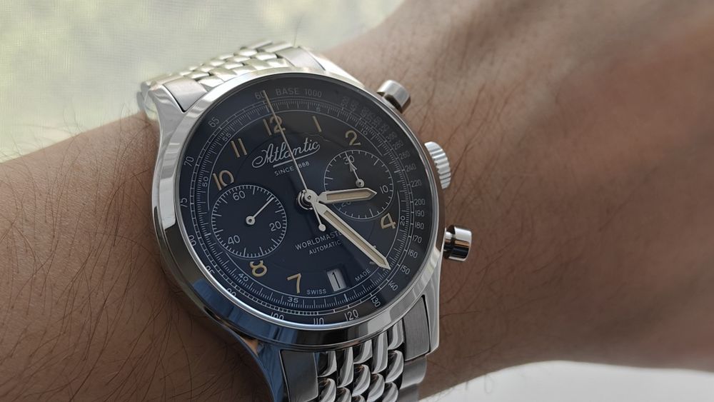 Chronograf automat Atlantic Worldmaster Bicompax na gwarancji