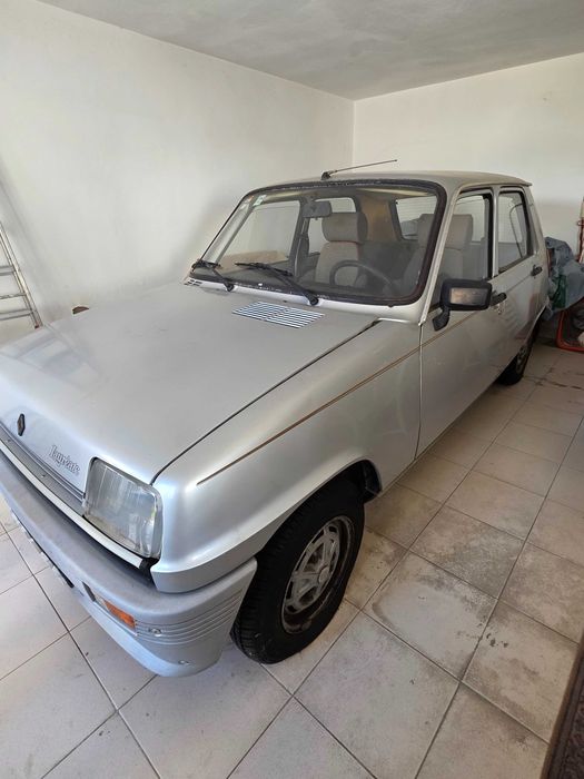 Renault 5 GTL Laureate