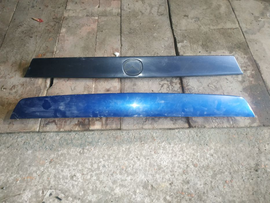 Мазда 626 планка над номером