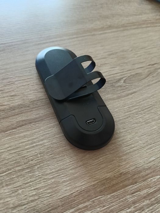 Zestaw głośnomówiący bluetooth.