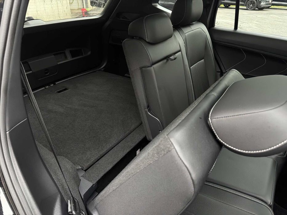 Volkswagen Tiguan SE R-Line      2023