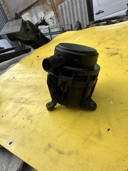 Сапун маслоотделитель 2.5 TDI Volkswagen Crafter 076103593A