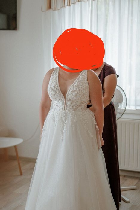 Suknia ślubna kolor ecru