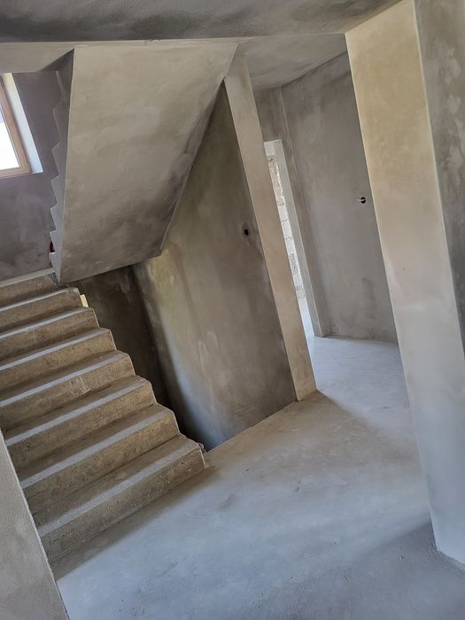 Tynki maszynowe * cementowo wapienne * gipsowe * gładzie wapienne *