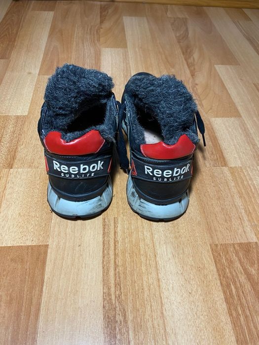 Шкіряні зимові кросівки