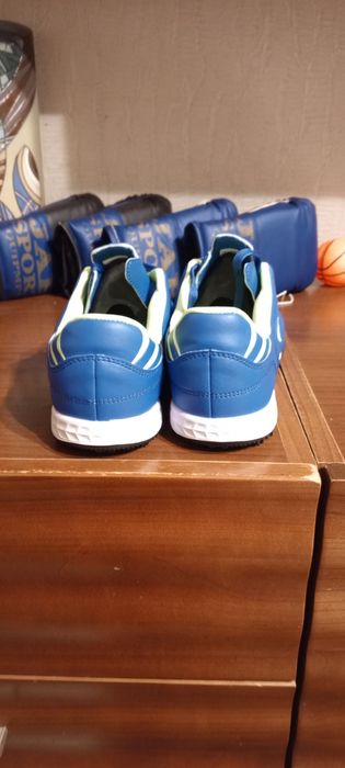 Бутци для дорослих