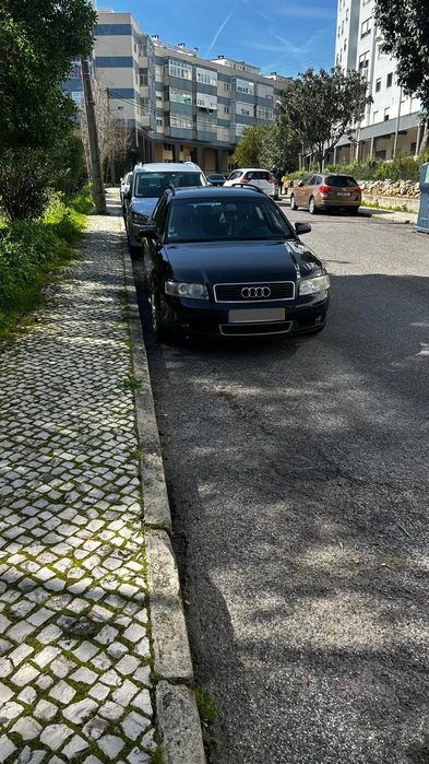 Audi a4 8E 1.6 2004