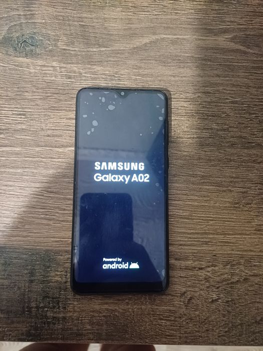 Самсунг А02 в хорошому стані