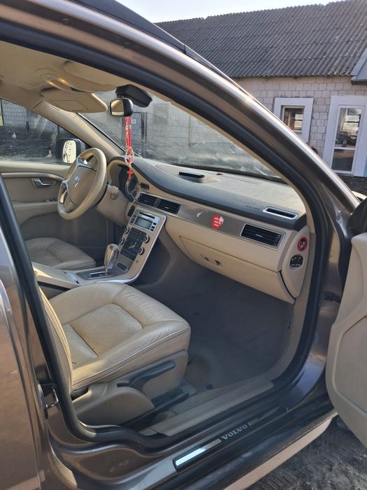Volvo XC70 Cross Country