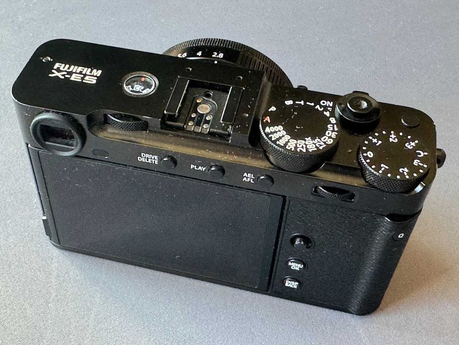 Fujifilm X-E5 Corpo | 40MP | IBIS | Garantia até 08/2028