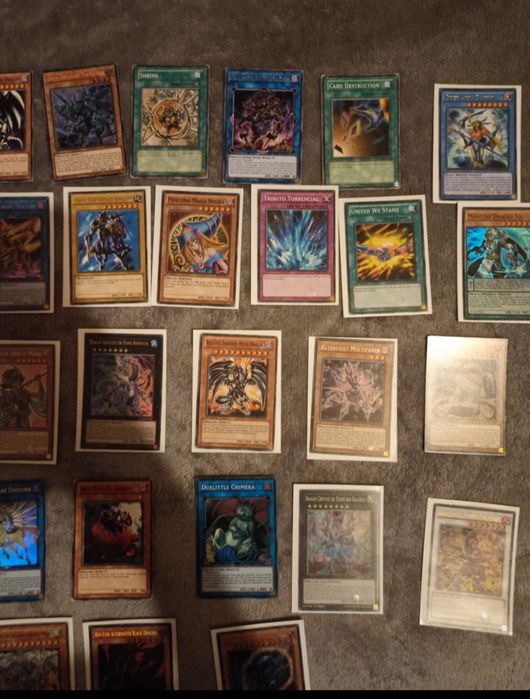 Cartas de Yu-Gi-Oh ultra raras