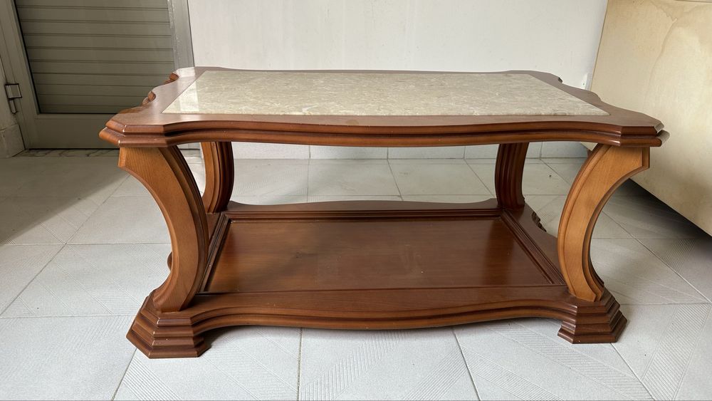 Mesa sala pedra e madeira