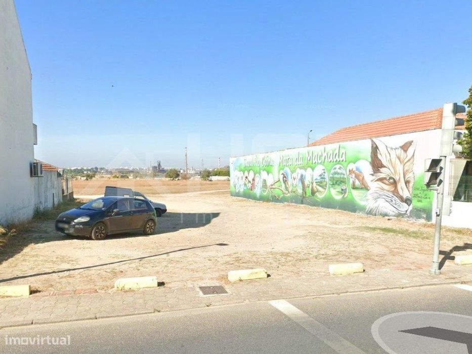 Terreno Urbano Com 128 M2 | Centro De Palhais — Palhais E Coina, Setúbal