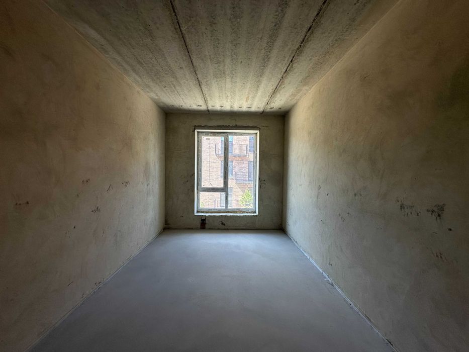 Простора 1к квартира в малоповерховому будинку, Вовчинець