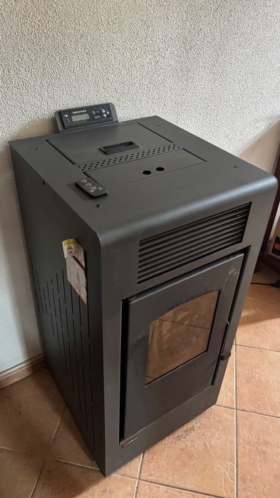 Salamandra a pellets