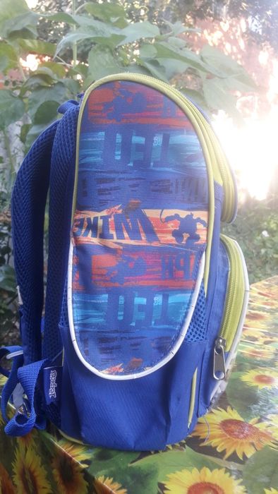 Рюкзак игрушки :маска,очки