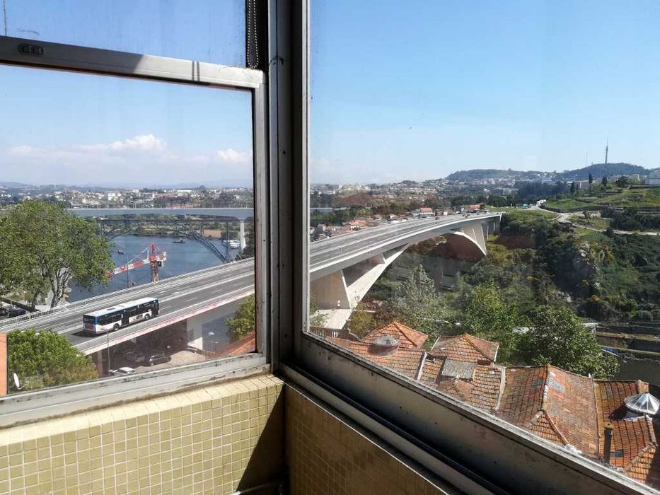 Aluga-se apartamento PORTO -  BATALHA/FONTAINHAS
