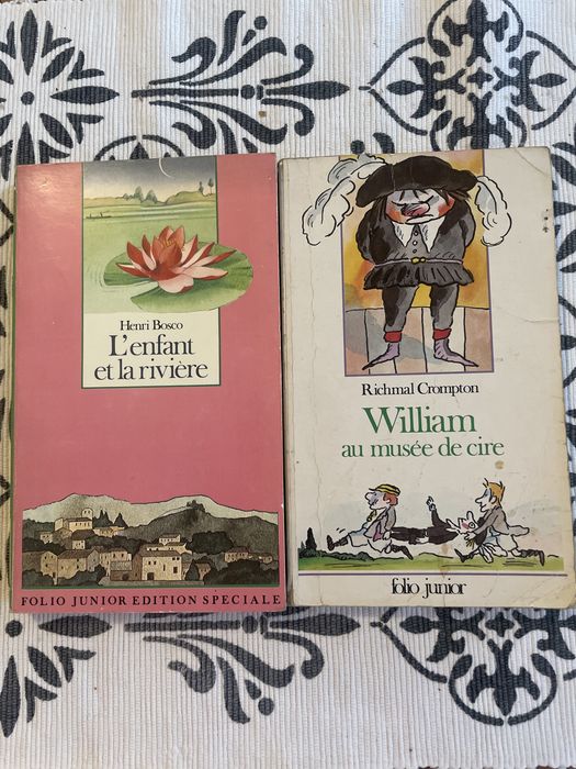 Folio junior Henri Bosco Richmal Crompton po francusku