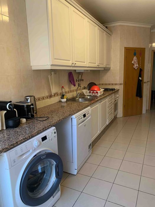 Quarto individual no Parque das Nações, Lisboa Despesas incluídas recibos | Single Room in Parque das Nações, Lisbon Bills Included Receipts Provided