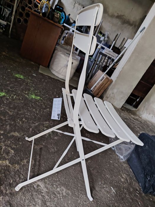 Cadeira de ferro novo