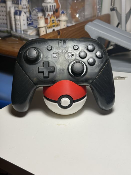 Suporte Comando Pokeball